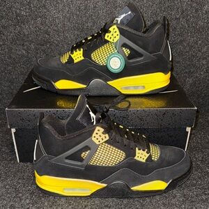 Jordan 4 Retro Thunder